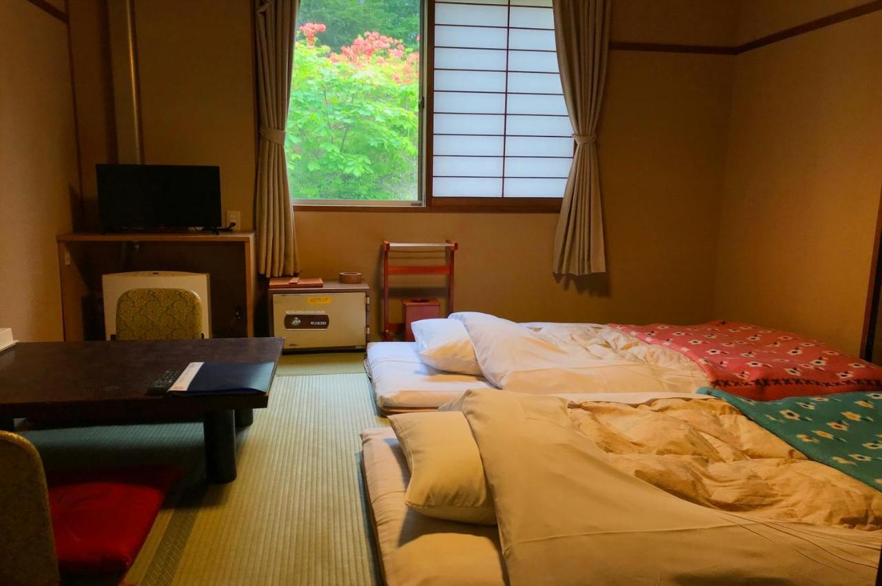Yachi Onsen Hotel โทวาดะ ภายนอก รูปภาพ