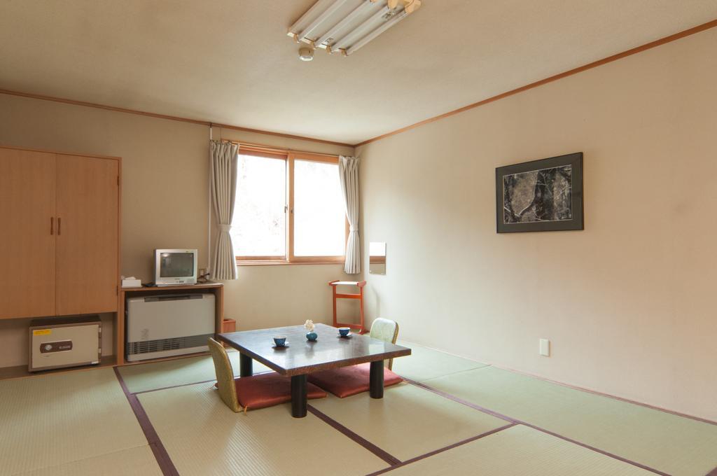 Yachi Onsen Hotel โทวาดะ ภายนอก รูปภาพ